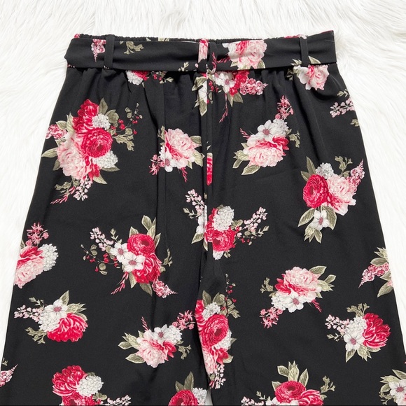 SOLD-NWT Torrid Tie Waist Belted Wide Leg Crepe Floral Print Black Pink Pants - Picture 5 of 9